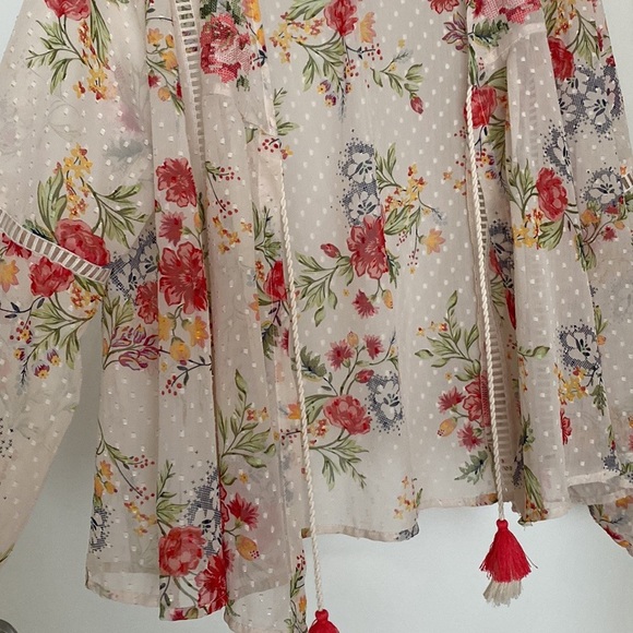 Time and Tru Floral Top Size L - Picture 10 of 12